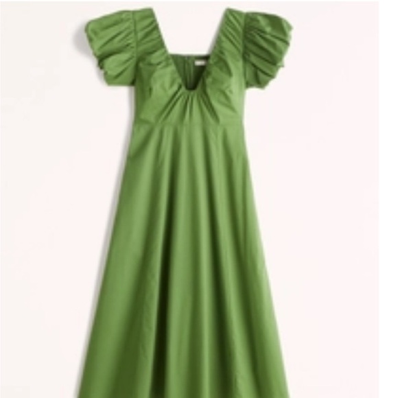 NWOT Elegant Green Puff Sleeve Dress - Picture 2 of 5